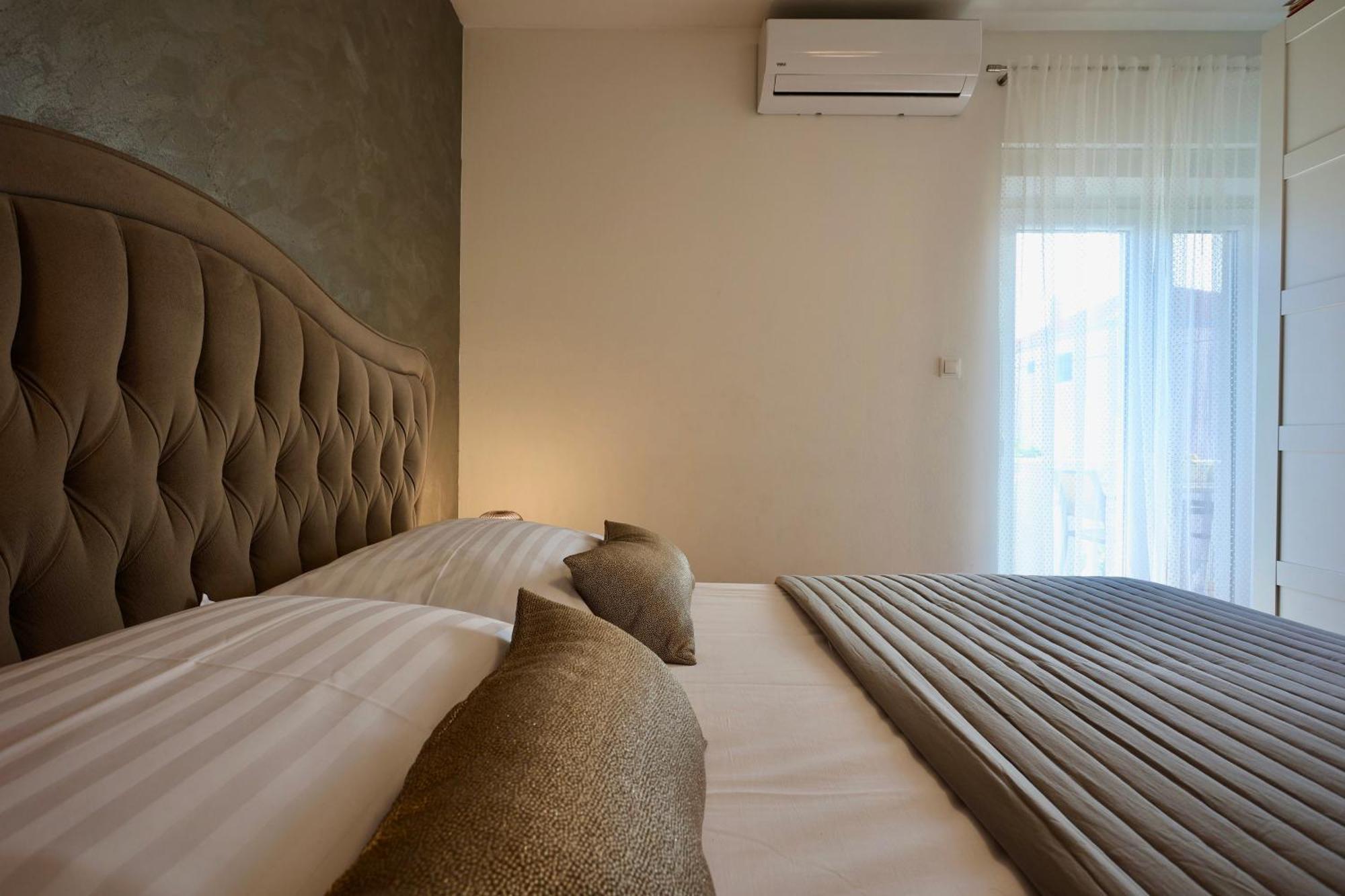 Holiday Home Tia Сплит Экстерьер фото