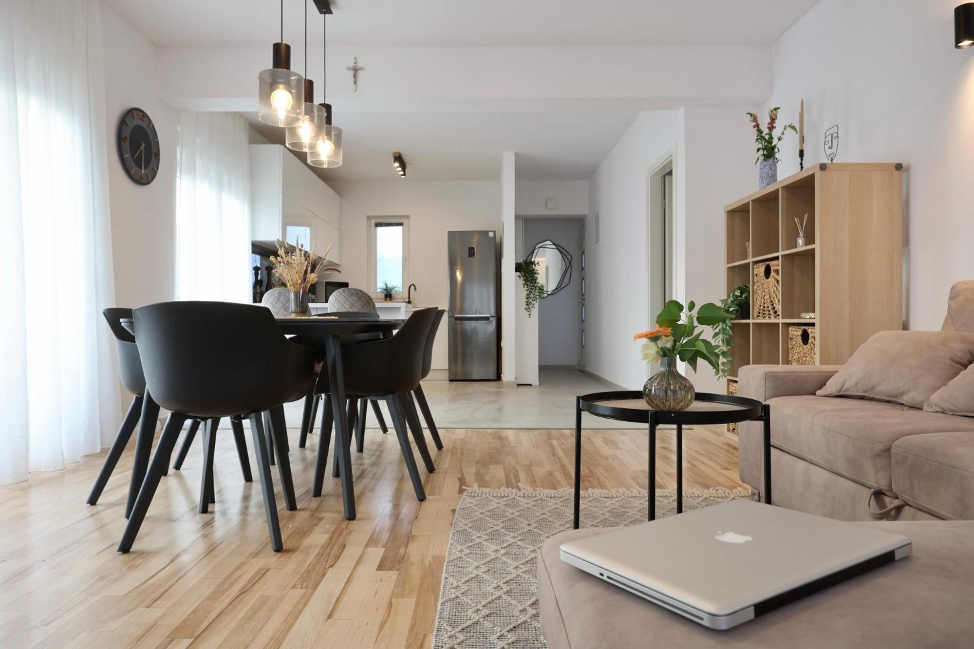 Holiday Home Tia Сплит Экстерьер фото