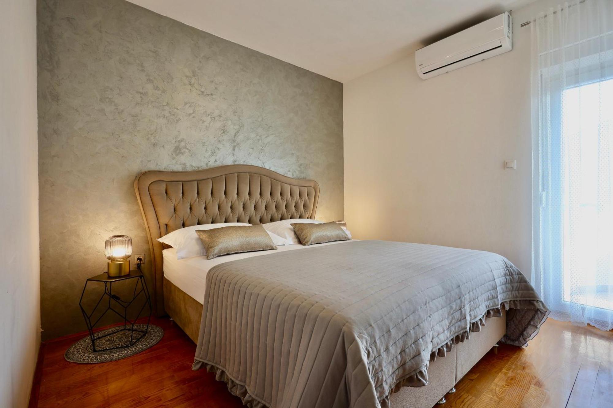 Holiday Home Tia Сплит Экстерьер фото